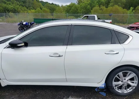 2013 Nissan Altima 2.5 Sl from USA, damaged, VIN 1N4AL3AP1DN584853